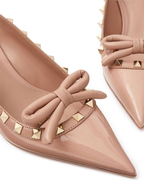 blush beige calf leather patent finish signature Valentino Garavani | 4W2S0IB8TZEGF9